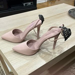 Pink pointed heels. Call it Spring. Size 6.5